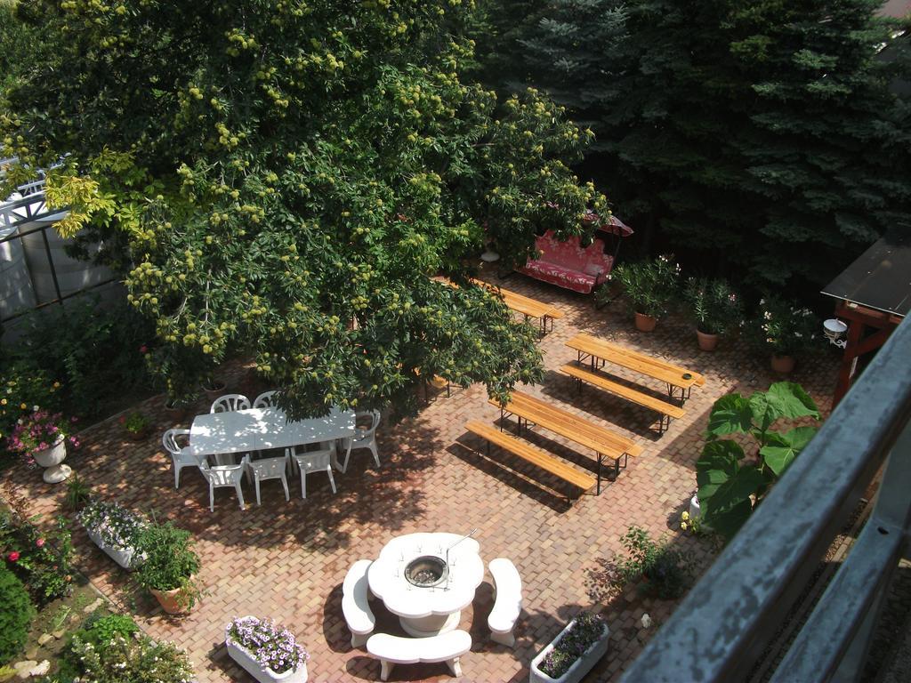 Jobor Vendeghaz Hotell Győrújbarát Exteriör bild
